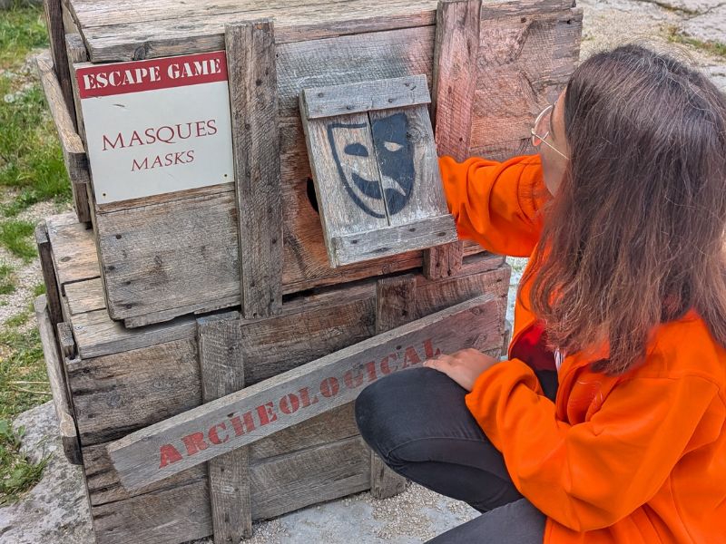 Voor tieners is er een spannende Escape Game in het Theater van Orange