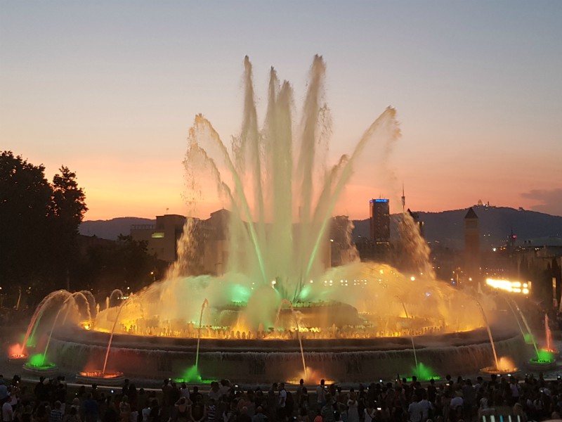 De fonteinenshow Font Magica de Montjuïc