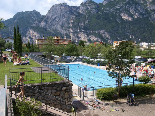De mooi gelegen camping Brione