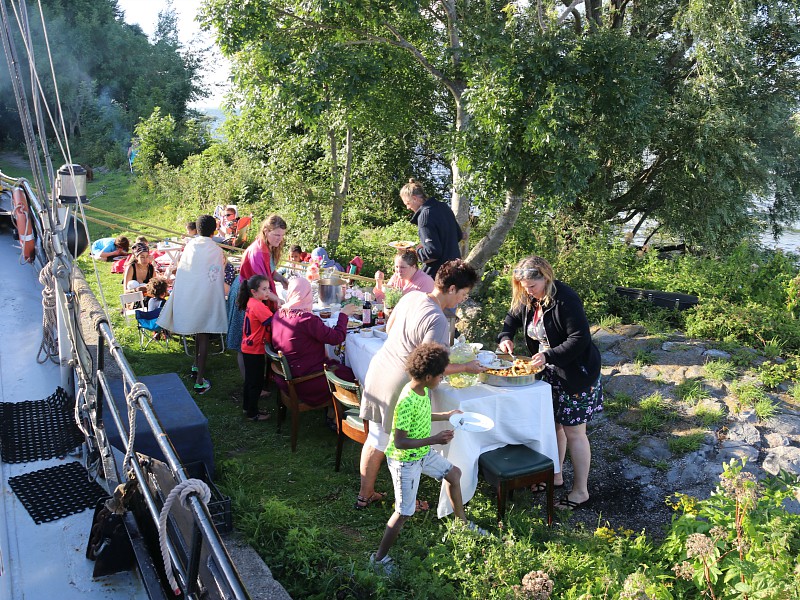Een heerlijk avondmaal buiten