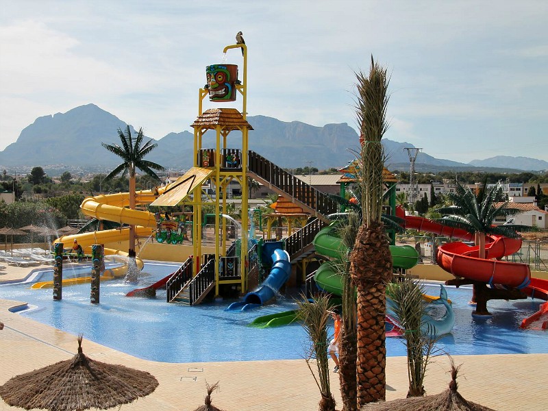 Het aquapark bij Albir Garden Resort