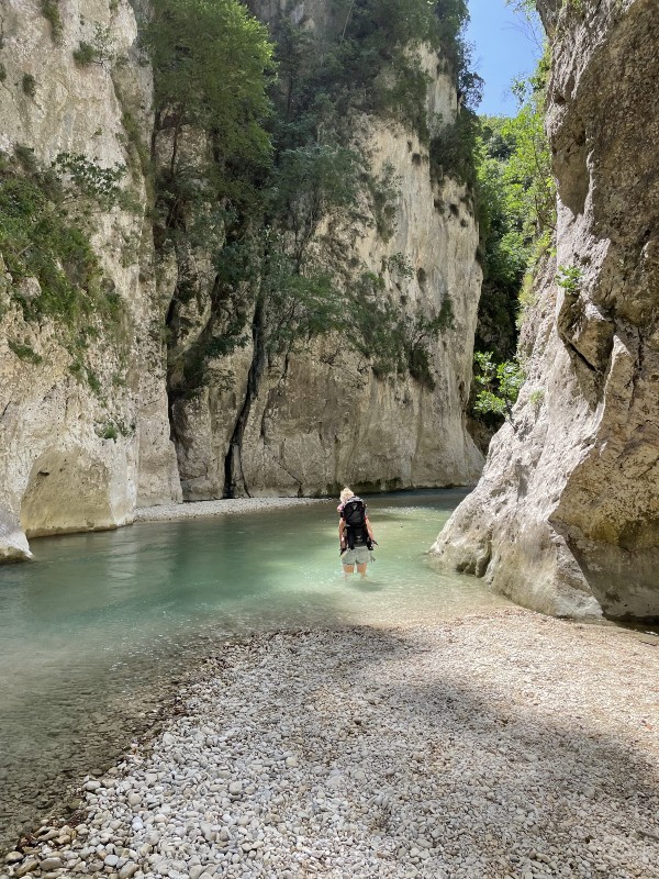 Bij de Acheron Springs in Griekenland