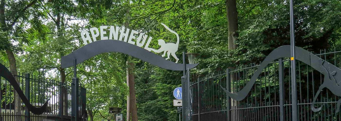De ingang van de Apenheul