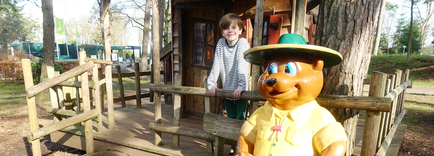 Duuk bij Bollo's huisje op Landal het Vennenbos