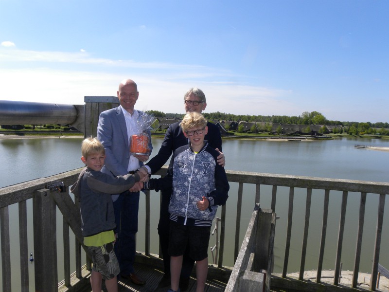 Zeb en Tycho reiken het keurmerk uit