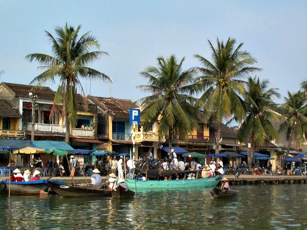 Het relaxte stadje Hoi An aan de rivier
