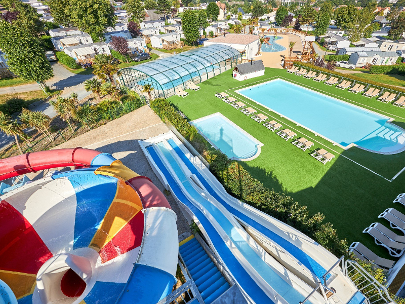 Uitzicht over Camping Marvillaparks- La Vallée van Homair in Normandië.