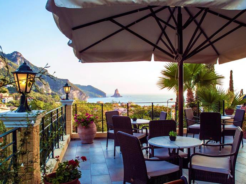 Het mooie panoramische uitzicht bij hotel Alonakia