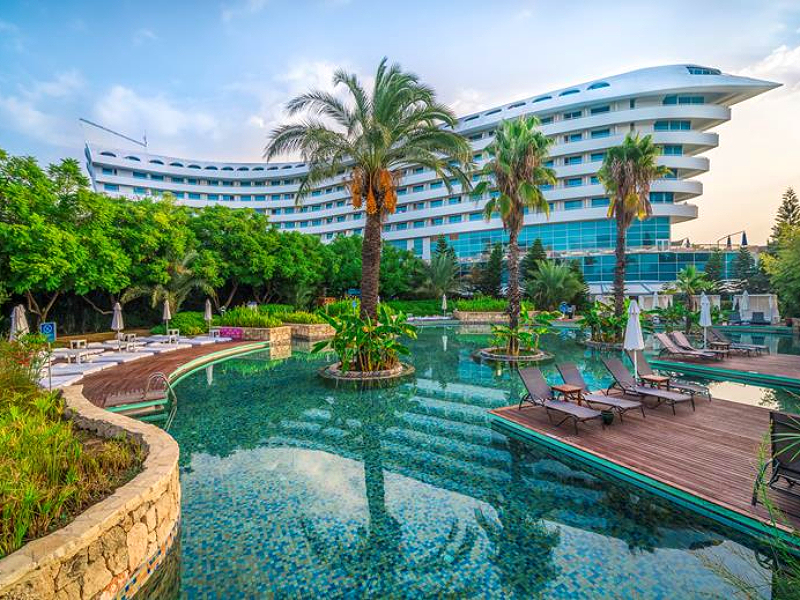 Concorde de Luxe Resort in Lara bij Antalya