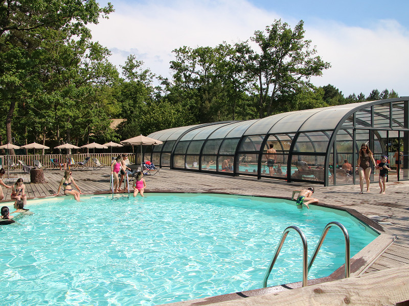Zwembad van Huttopia Lac de Rillé
