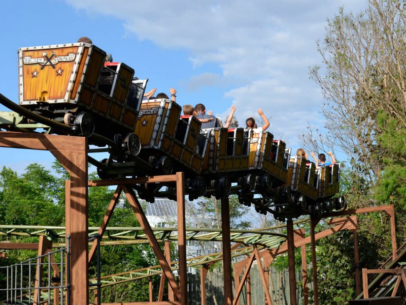 De attractie El Tren del Potosi in Isla Mágica