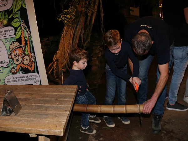 Je eigen bamboebeker zagen in de Jungle Dome