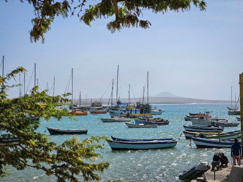 Bootjes in de haven van Palmeira