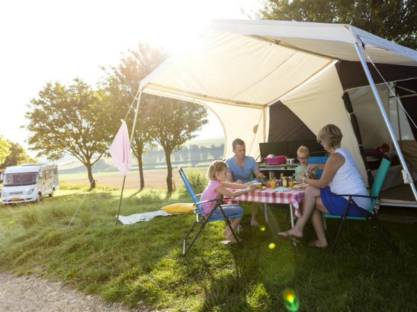 Kamperen met een prachtig uitzicht bij Camping Gulperberg