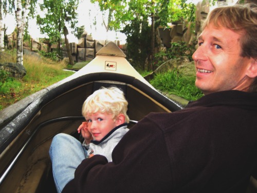 Patrick en Zeb in de kano bij Legoland