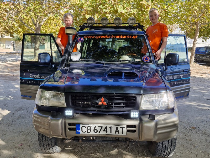Cool! Met d ekinderne op jeepsafari over het mooie schiereiland Kassandra