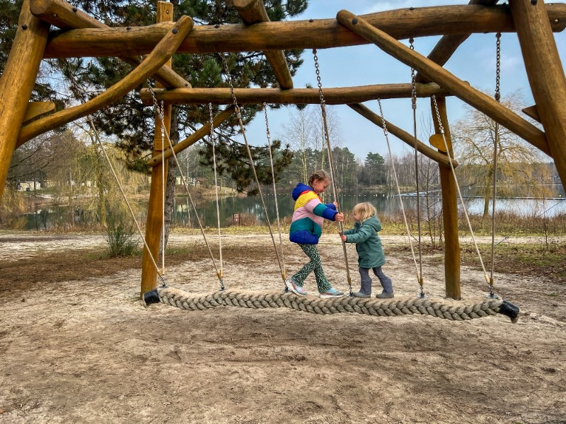 spelen