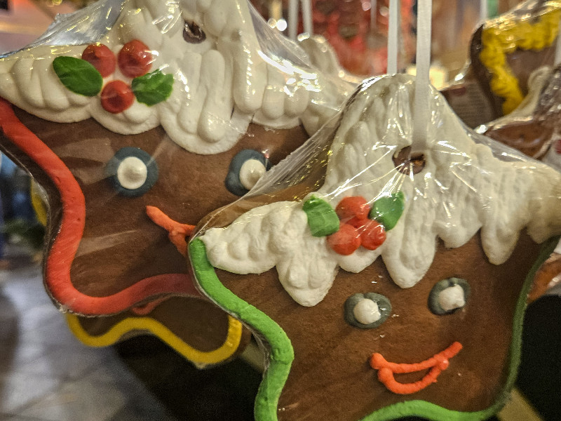 Leuke peperkoeken op de kerstmarkt in Hannover