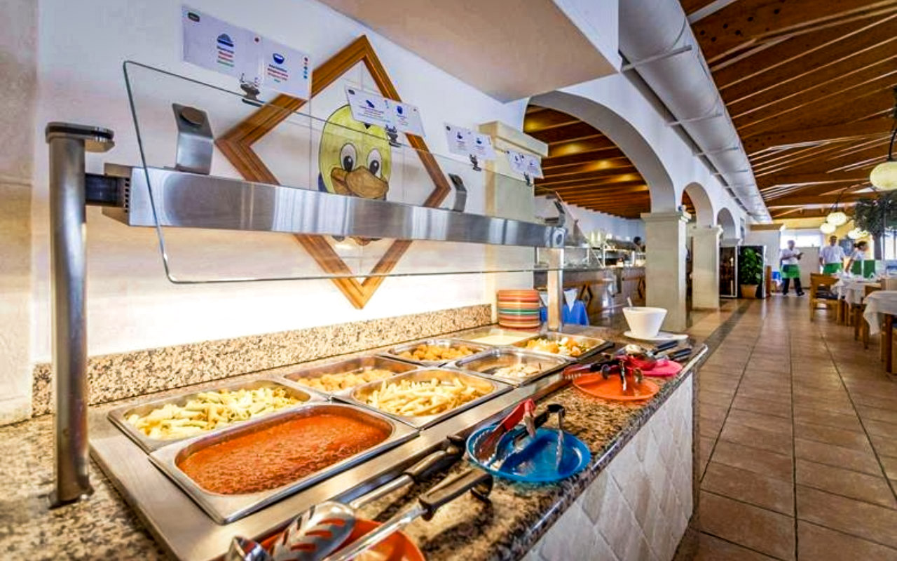 Het kinderbuffet in Los Olivos