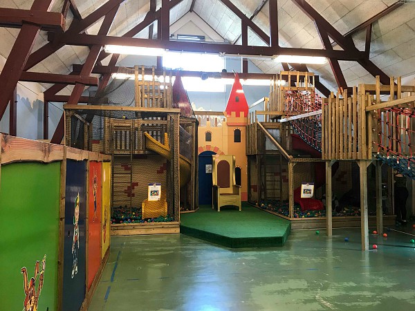 De binnenspeelplaats