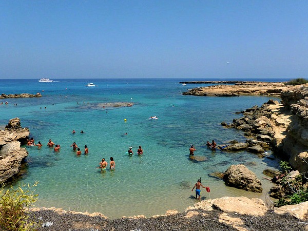 De kust bij Protaras