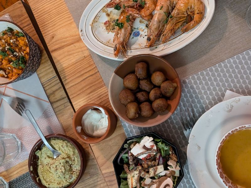 Geniet met kinderen van Franse tapas bij La Maisonnée in Nîmes