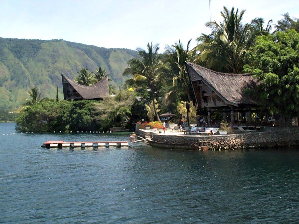 Prachtige plekjes aan kratermeer Lake Toba