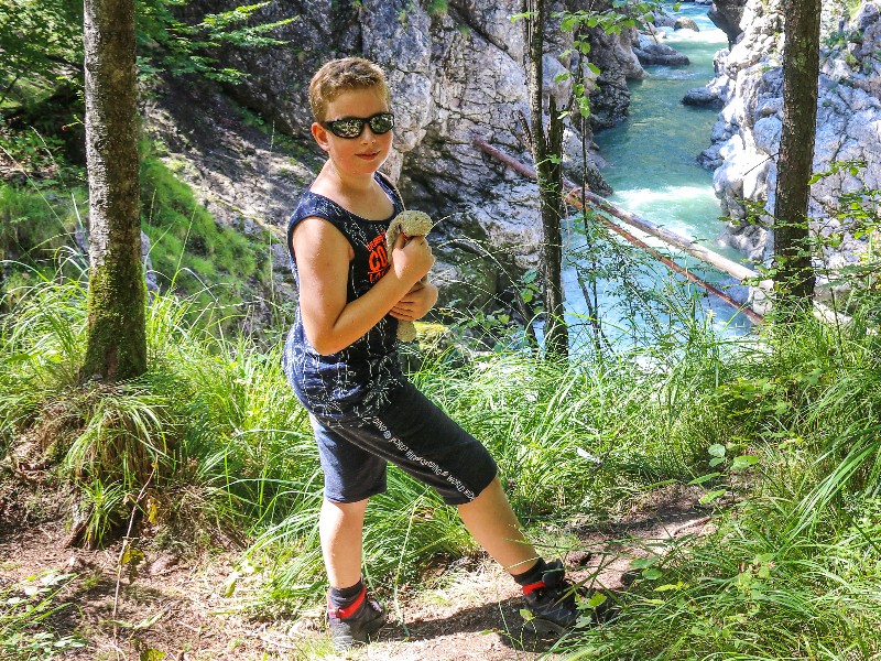 Wandelen door de Lammerklamm in het prachtige veelzijdige vakantiegebied Salzburgerland