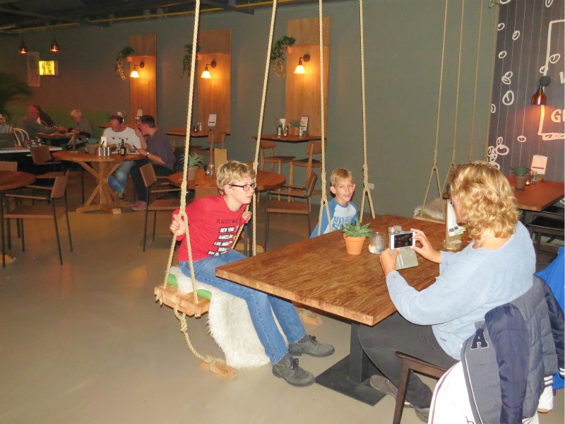 De leukste restaurant tafel ooit volgens Zeb en Tycho