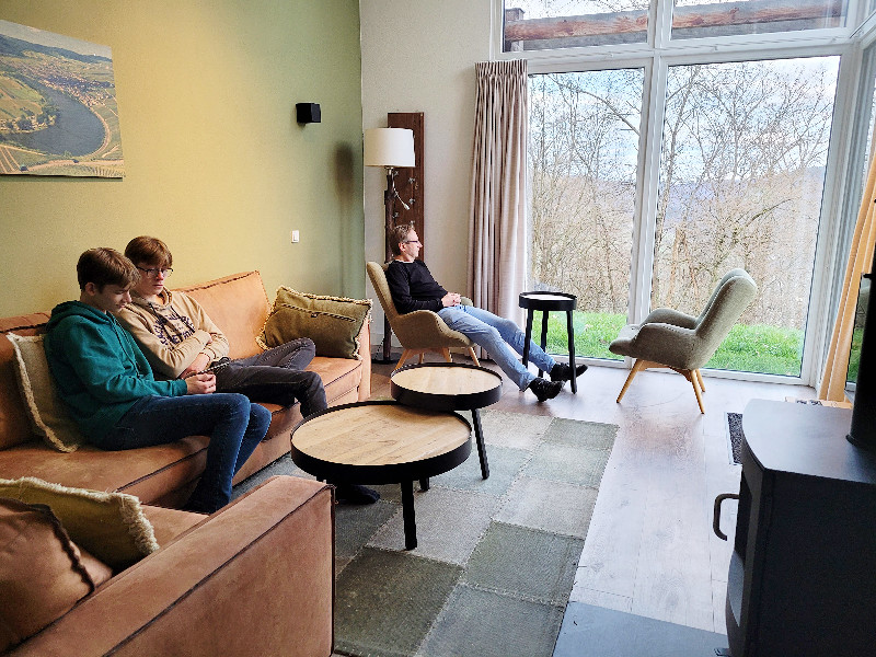 De woonkamer van onze bungalow bij Landal Mont Royal