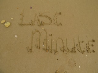 last minute in het zand