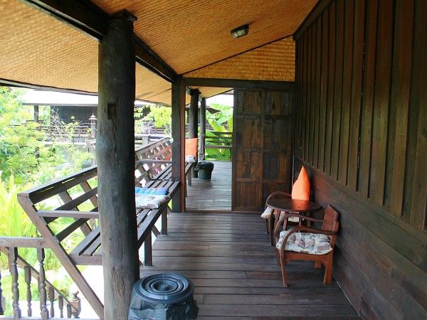 Veranda van het longhouse