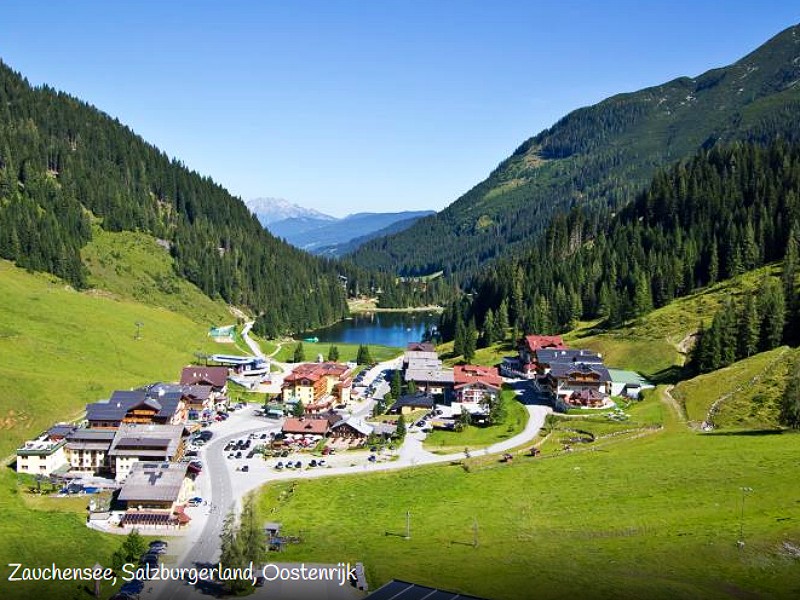 De Zauchensee tussen de Oostenrijkse bergen