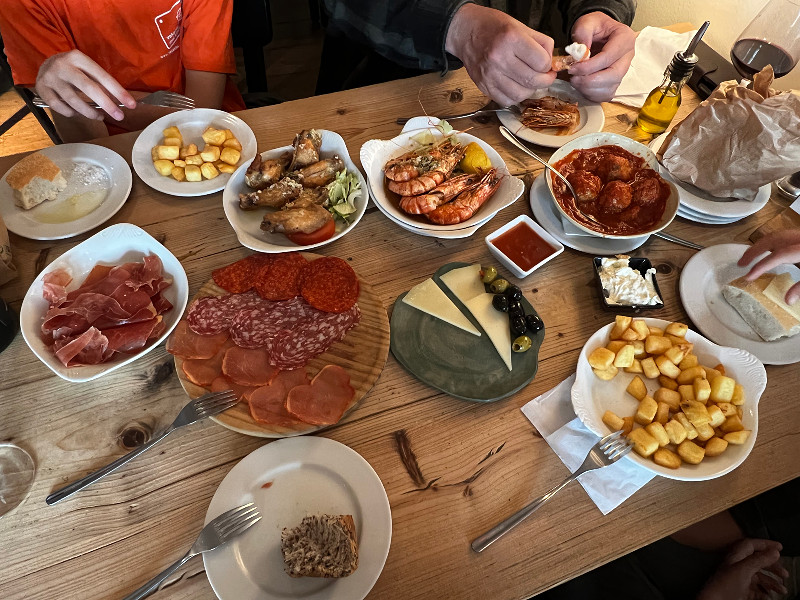 Lekker tafelen bij tapasrestaurant Sava