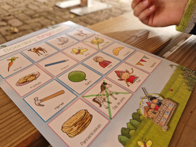En ook de boerderijbingo viel goed in de smaak bij onze kids