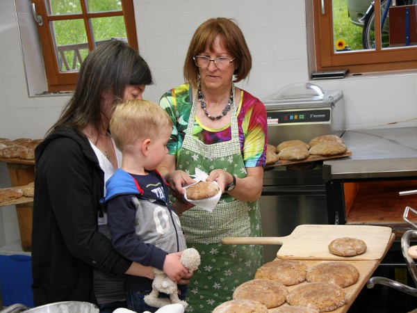 broodjes bakken met de boerin