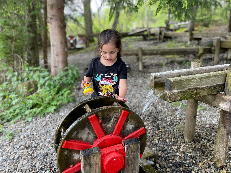 Lekker spelen met water in Murau