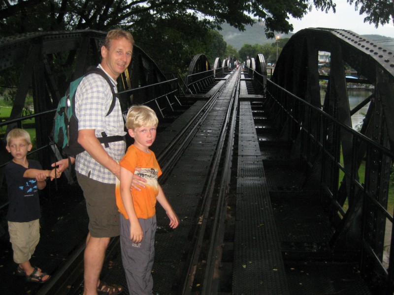 Op de brug over de rivier Kwai