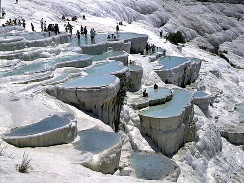 De beroemde kalkterrassen van Pamukkale