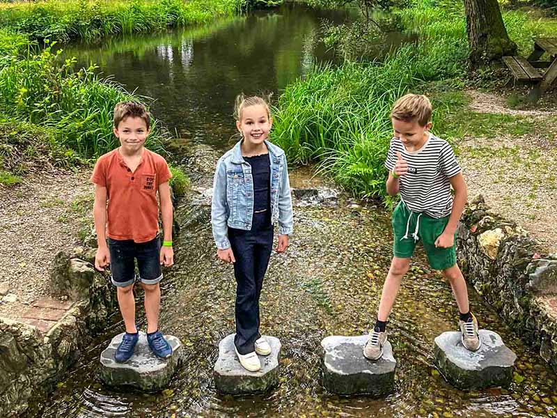 Wateroverstapjes in het Park Rosendael