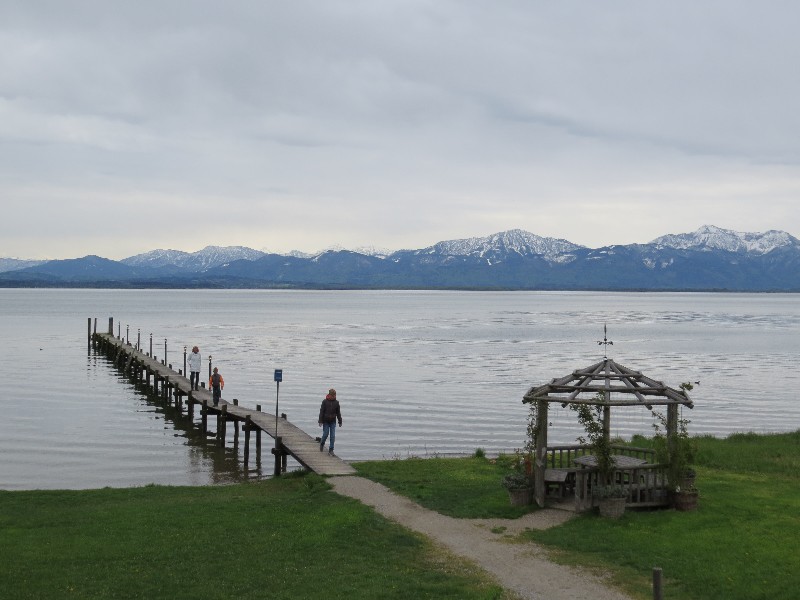 Uitzicht vanaf terras van restaurant aan de Chiemsee