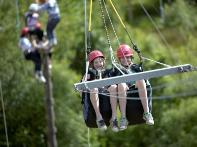 Klaar voor de start in de Reuzenschommel...