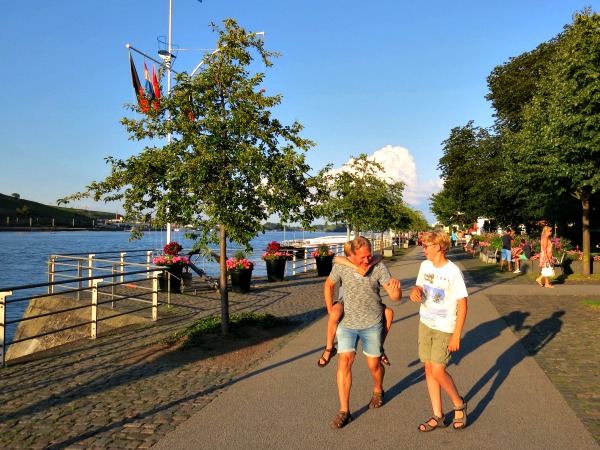 De Rijnboulevard in Bingen am Rhein