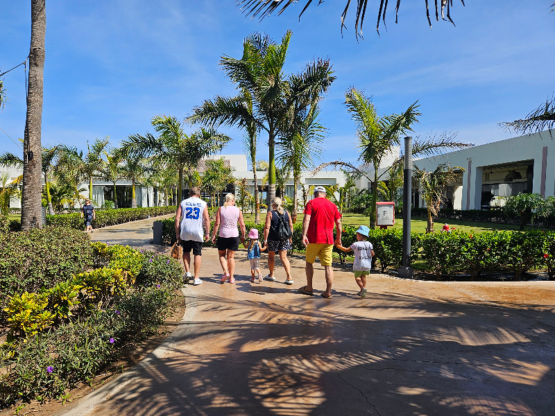 Met kinderen en opa en oma op vakantie bij Riu Palace Santa Maria op Sal