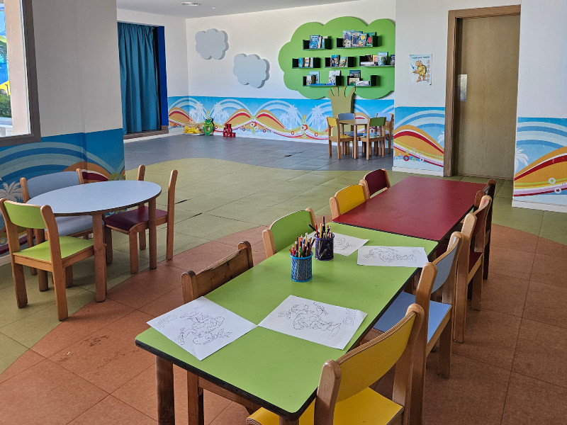 Bij de kinderclub van RIU Palace Santa Maria kunnen de kinderen lekker spelen en knutselen