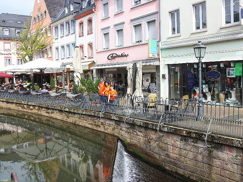 Het gezellige oude centrum van Saarburg