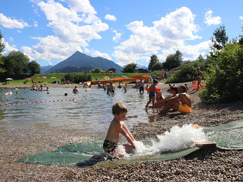 Waterpret tot en met bij de Erlebnisbadesee in Eben