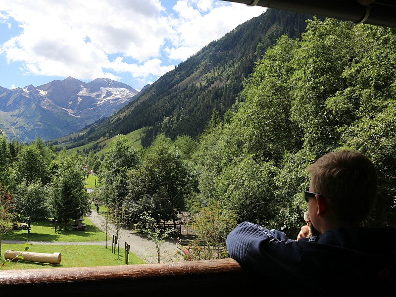 Genieten van de mooie uitzichten in Wildpark Ferleiten
