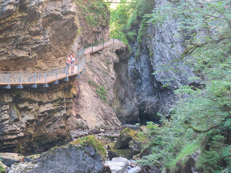 Sabine en Zeb in de Breitachklamm