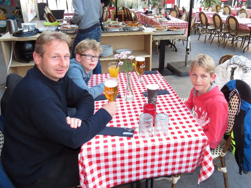 Heerlijk eten in het centrumgebouw